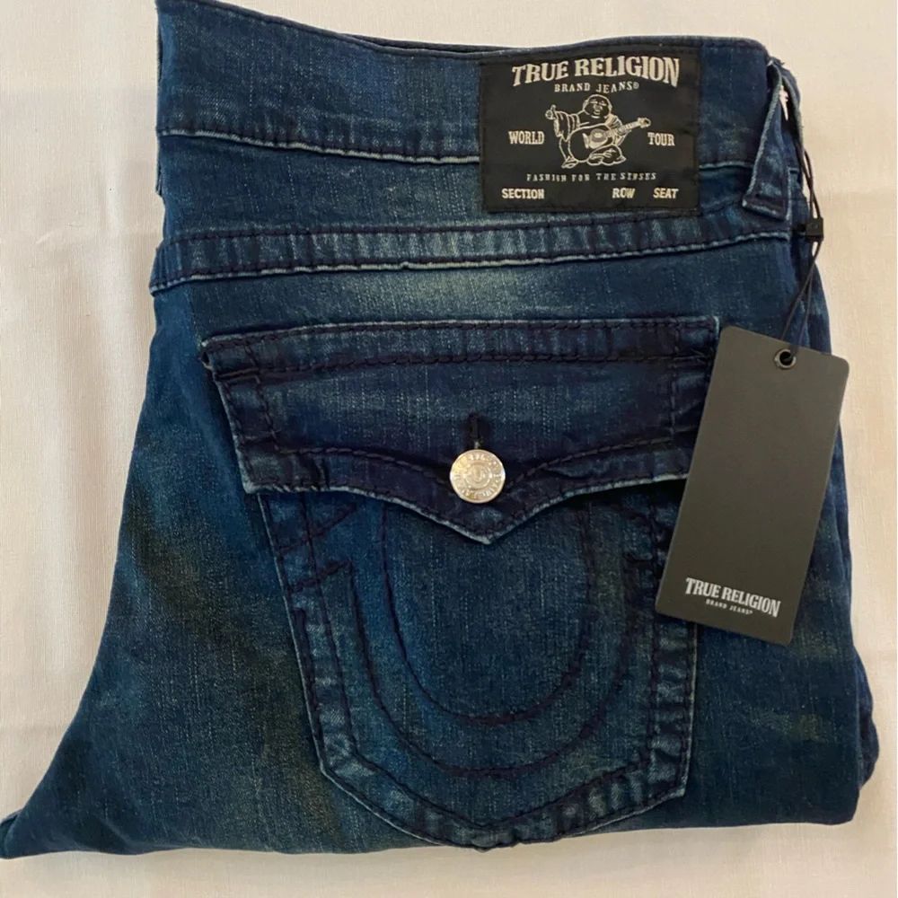 NEW True Religion Geno Flap Relaxed Slim
Jeans 36 40X33 - Picture 1 of 9